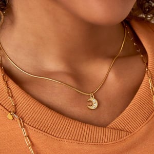 Necklace moon shine h5 Picture4